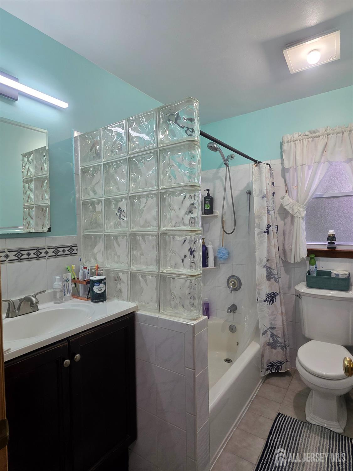 324 Evans Avenue Piscataway NJ 08854