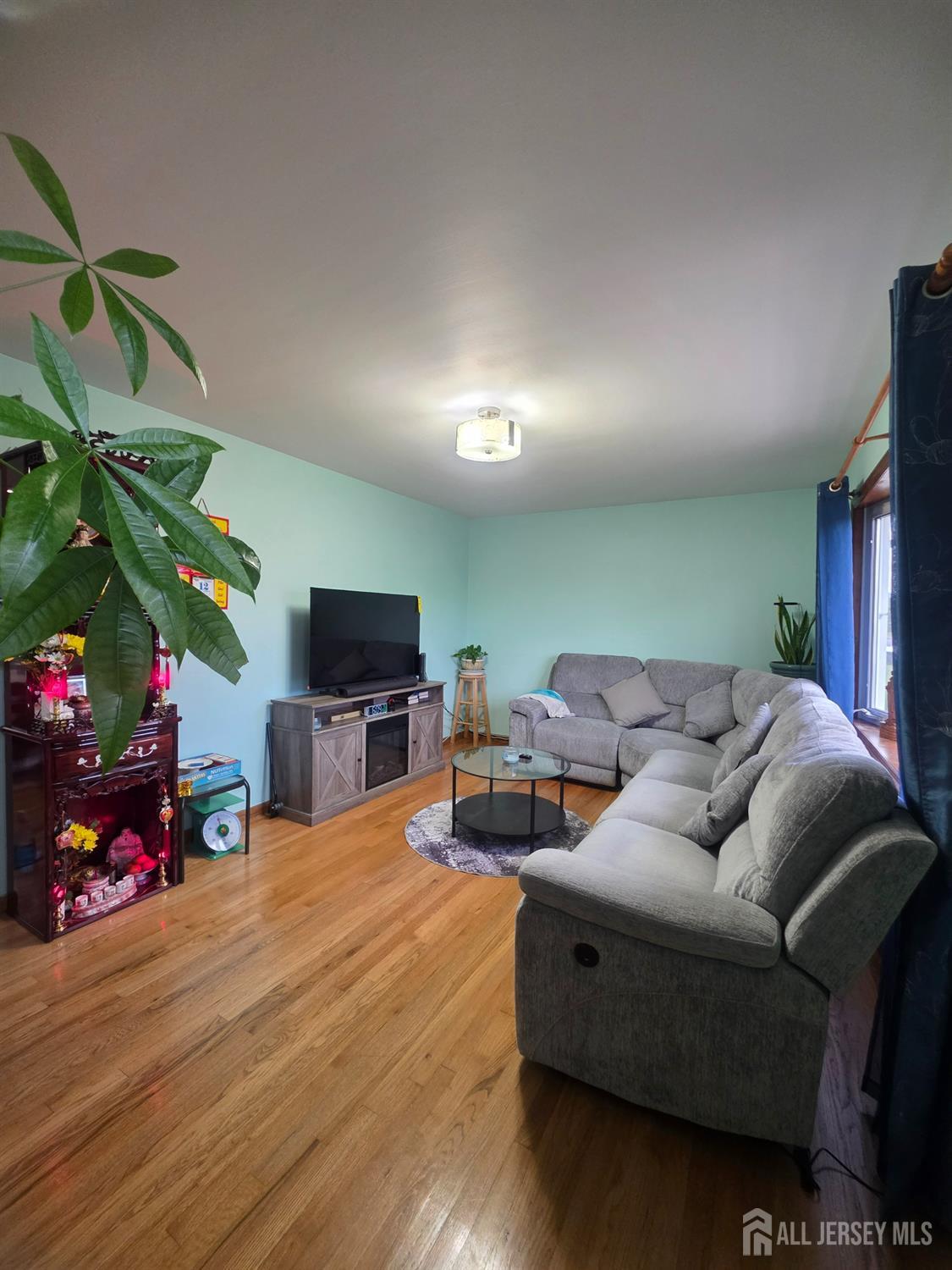 324 Evans Avenue Piscataway NJ 08854