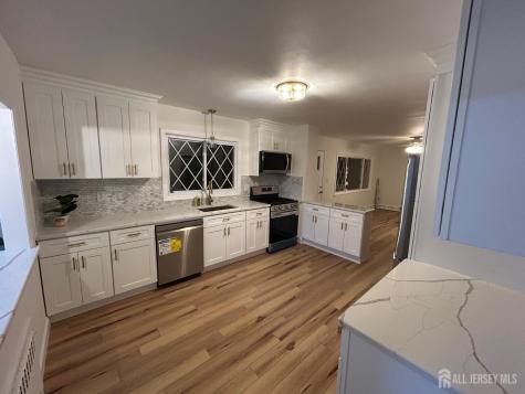 126 N Lakeside Drive N Piscataway NJ 08854