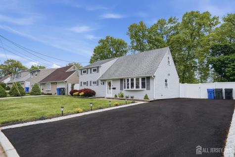 38 Wendy Road Woodbridge Proper NJ 07067
