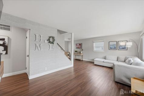 38 Wendy Road Woodbridge Proper NJ 07067
