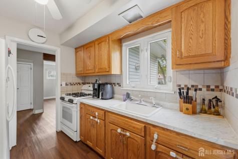 38 Wendy Road Woodbridge Proper NJ 07067