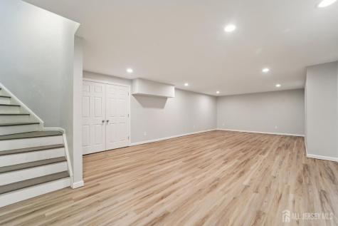 2 Harvest Lane Washington NJ 07853