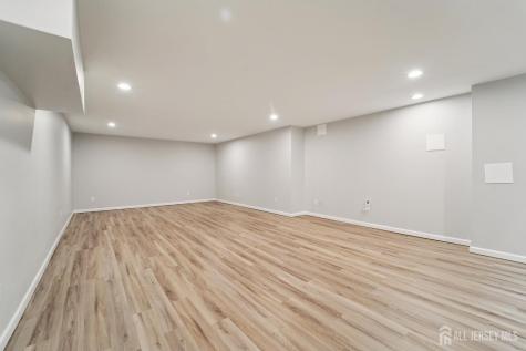 2 Harvest Lane Washington NJ 07853