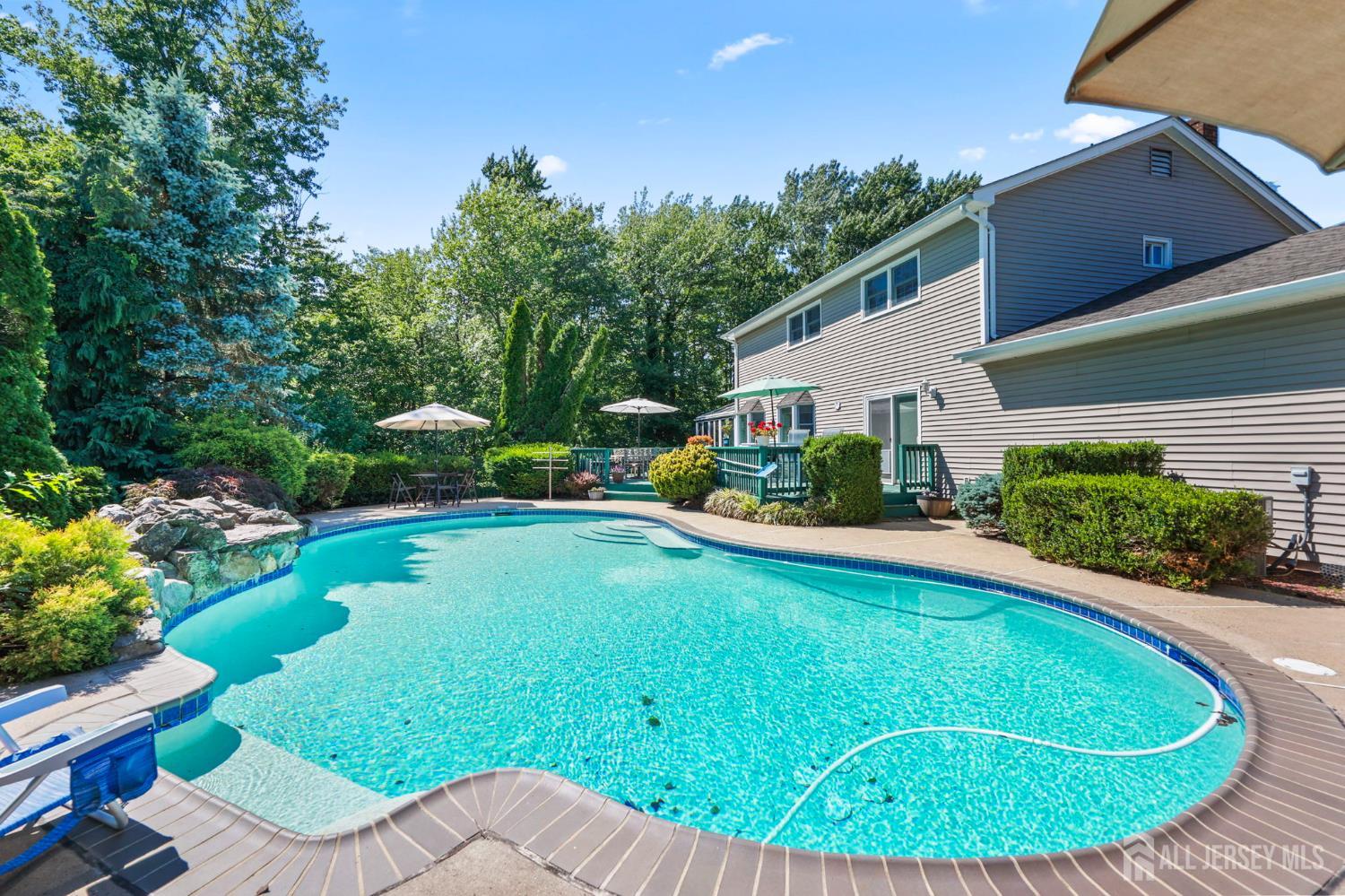 13 Tara Lin Drive Hazlet NJ 07730
