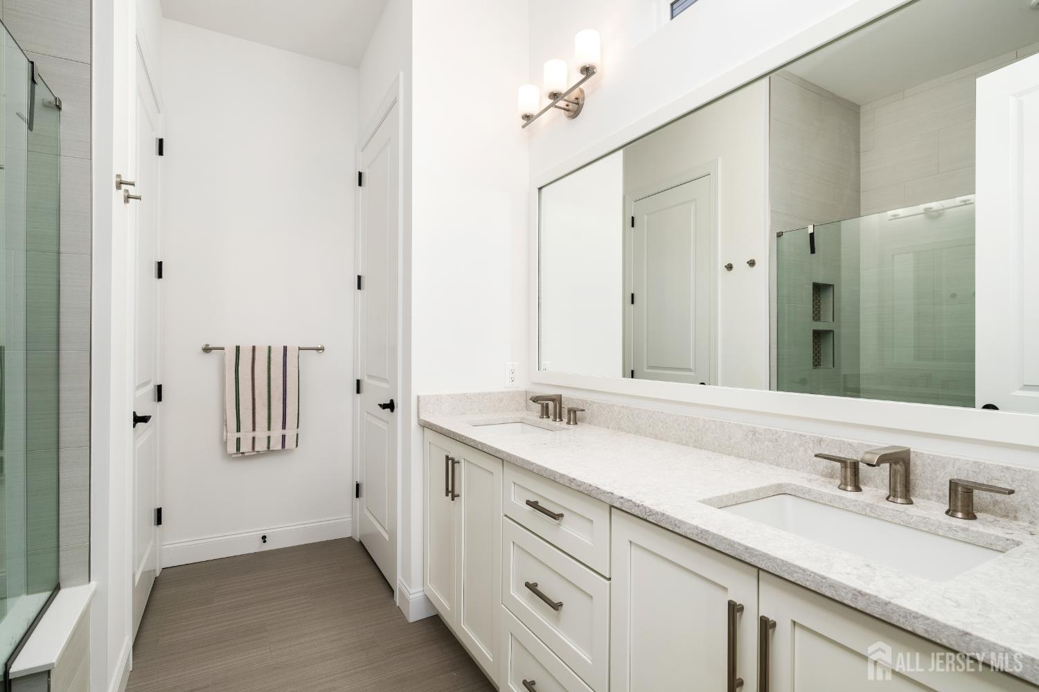 2 Evelyn Court Cranbury NJ 08512