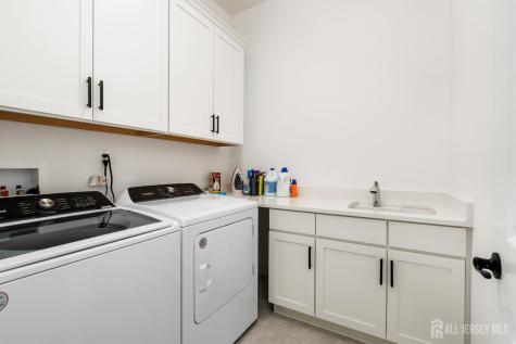 2 Evelyn Court Cranbury NJ 08512
