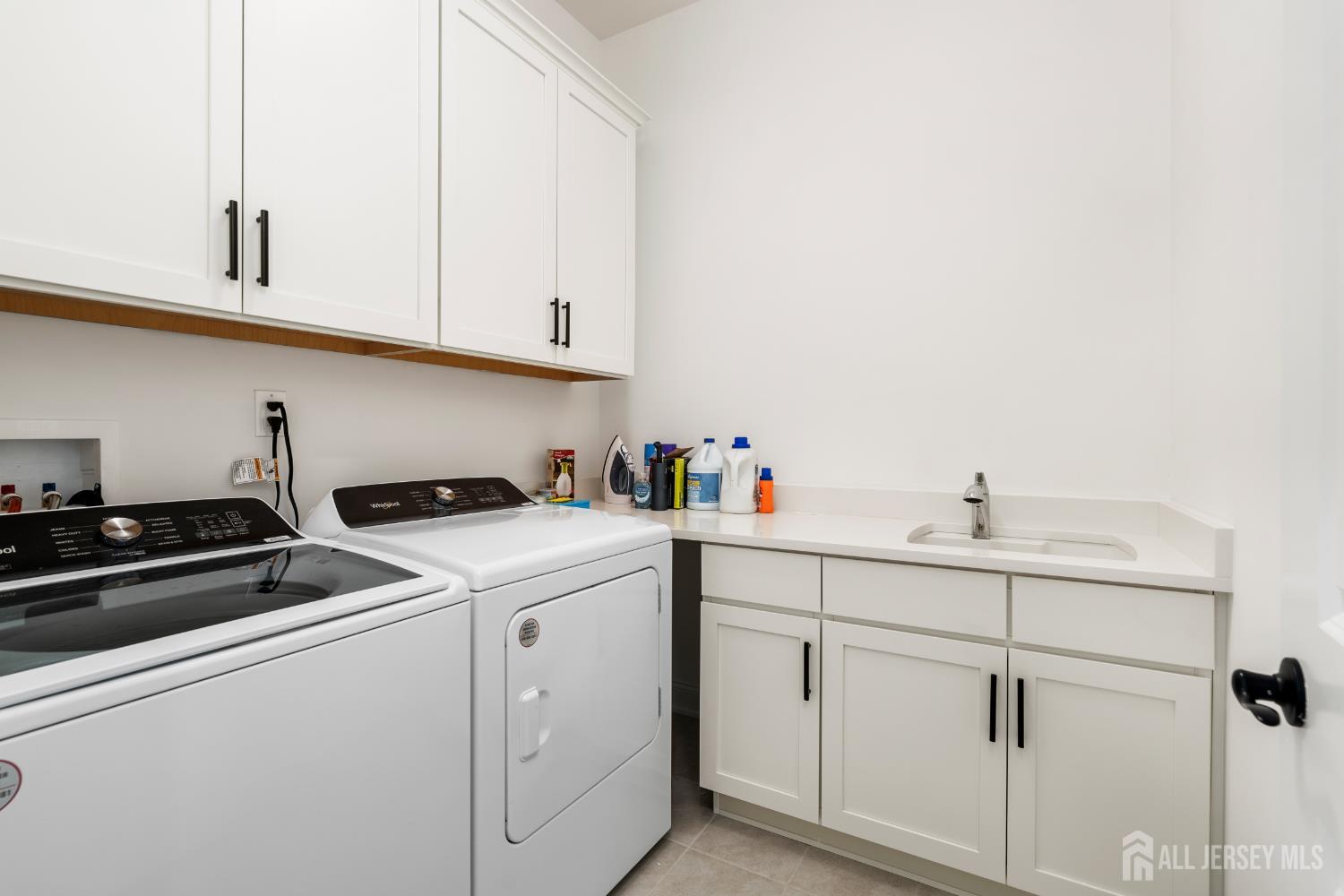 2 Evelyn Court Cranbury NJ 08512