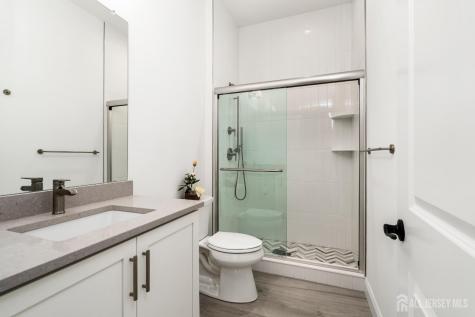 2 Evelyn Court Cranbury NJ 08512