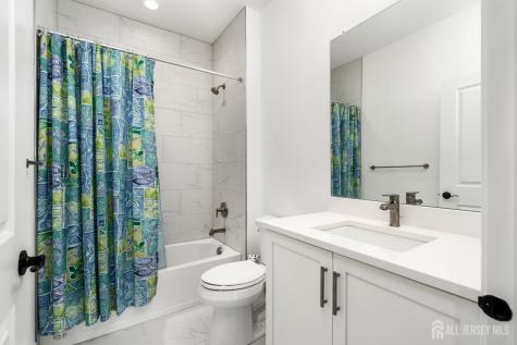 2 Evelyn Court Cranbury NJ 08512