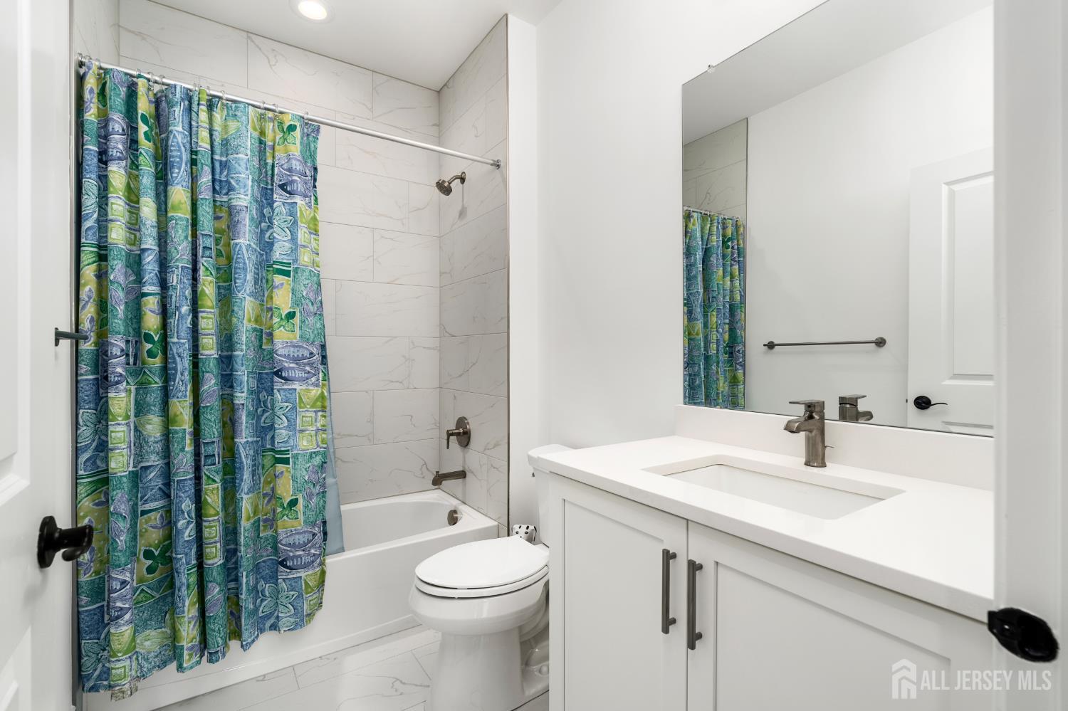 2 Evelyn Court Cranbury NJ 08512