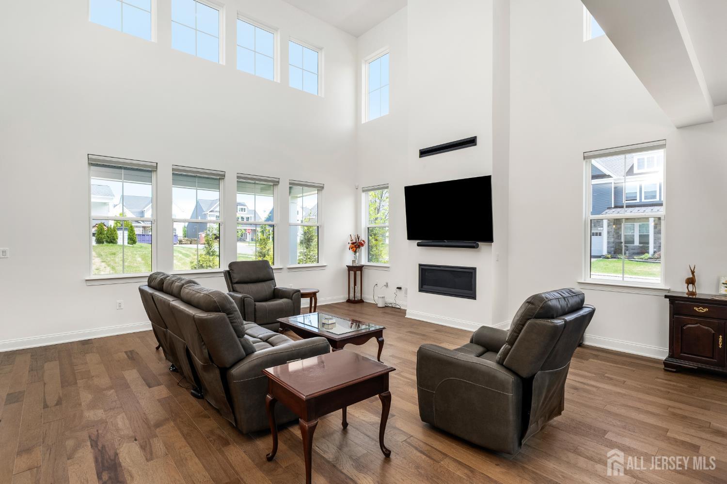 2 Evelyn Court Cranbury NJ 08512