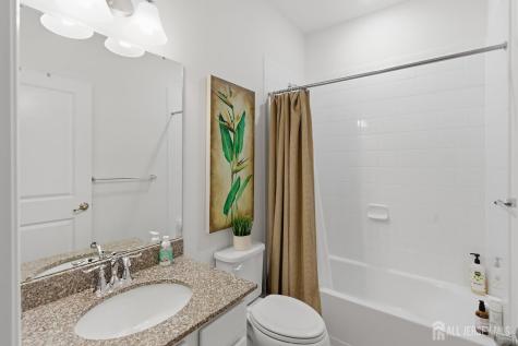 302 Bayside Court South Amboy NJ 08879