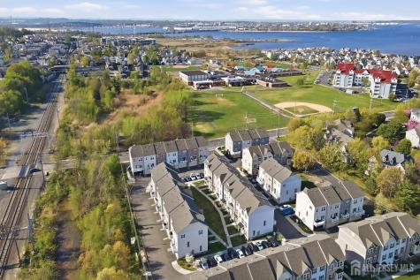 302 Bayside Court South Amboy NJ 08879