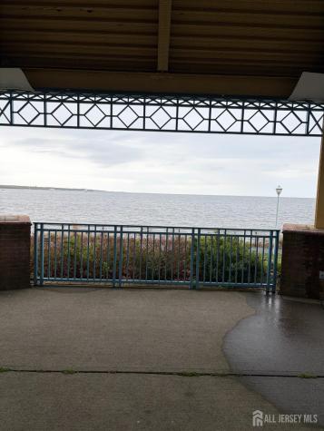 302 Bayside Court South Amboy NJ 08879