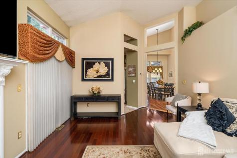 25 Cypress Point Lane Monroe NJ 08831