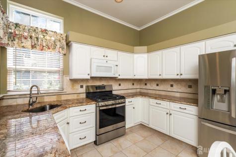 25 Cypress Point Lane Monroe NJ 08831