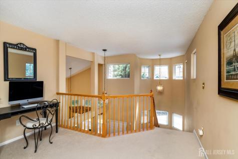 25 Cypress Point Lane Monroe NJ 08831
