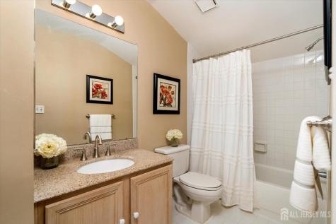 25 Cypress Point Lane Monroe NJ 08831
