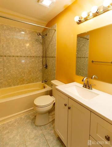 251 Sayre Drive Plainsboro NJ 08540