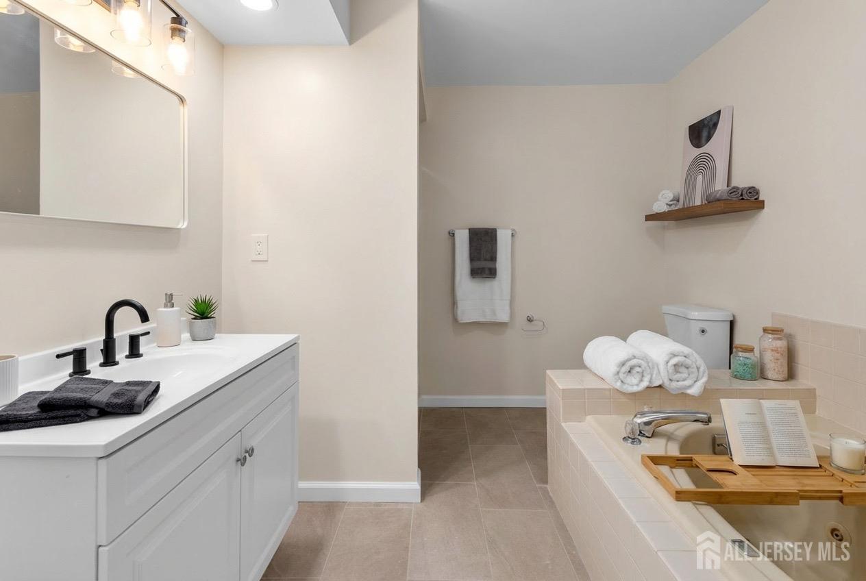 163 Marion Drive West Orange NJ 07052