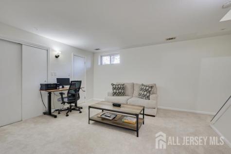 2 Highview Drive Woodbridge Proper NJ 07095