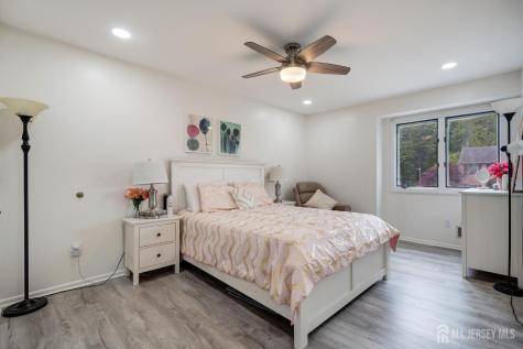 36 Lynn Court North Brunswick NJ 08902