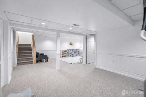 36 Lynn Court North Brunswick NJ 08902