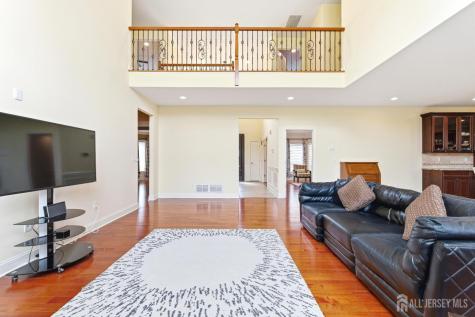 14 Hillsdale Road Edison NJ 08820