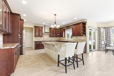 14 Hillsdale Road Edison NJ 08820