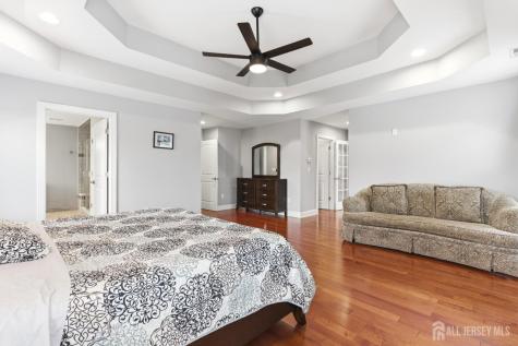 14 Hillsdale Road Edison NJ 08820