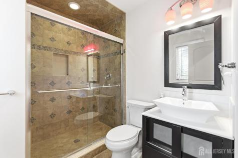 14 Hillsdale Road Edison NJ 08820