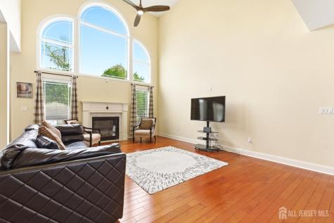 14 Hillsdale Road Edison NJ 08820
