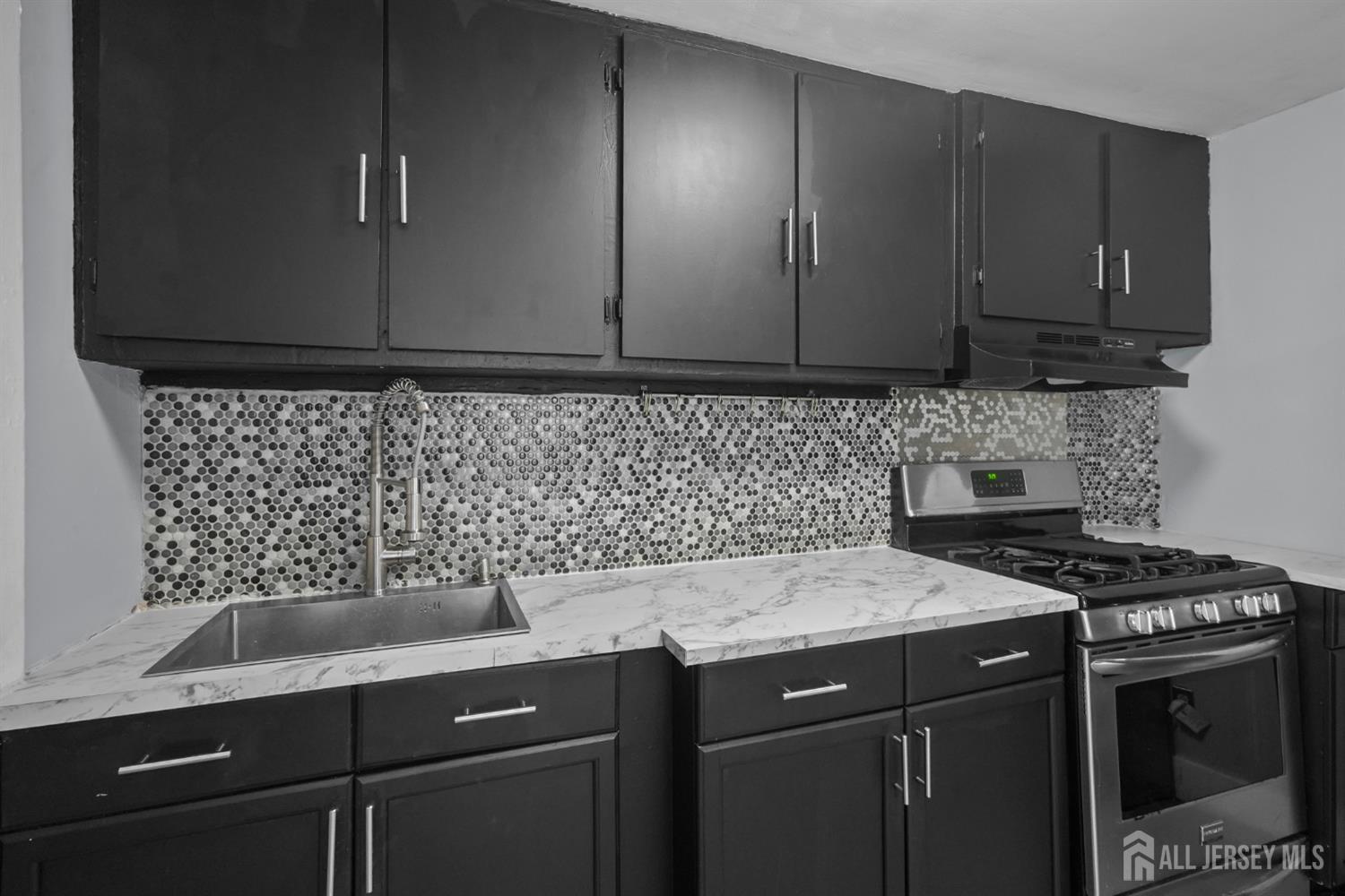 1337 S 2nd Street Plainfield NJ 07063