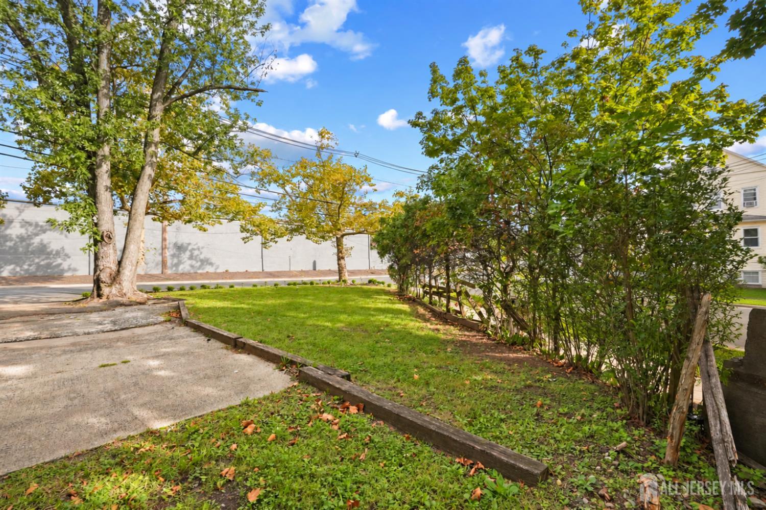 1337 S 2nd Street Plainfield NJ 07063