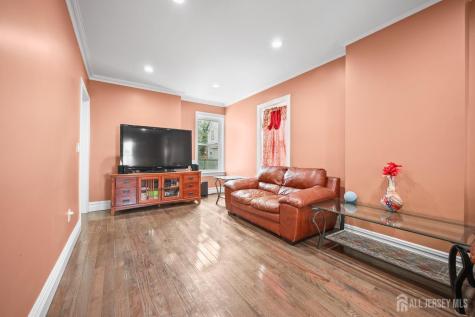 1342 S Lake Street Plainfield NJ 07060