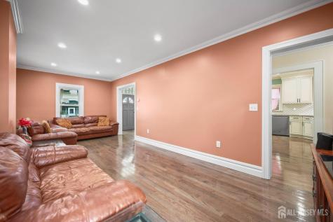 1342 S Lake Street Plainfield NJ 07060