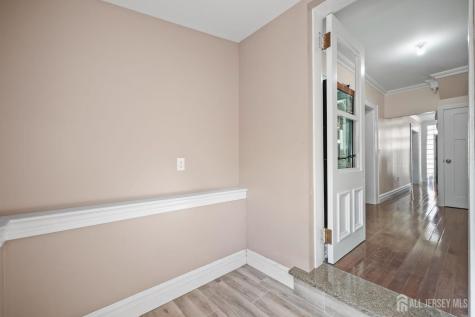 1342 S Lake Street Plainfield NJ 07060