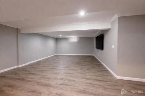 618 Lee Street Perth Amboy NJ 08861