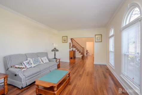 31 Kinglet Drive Plainsboro NJ 08536