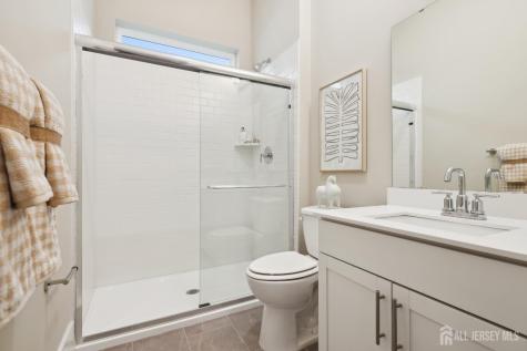 8 Mount Drive Plainsboro NJ 08536