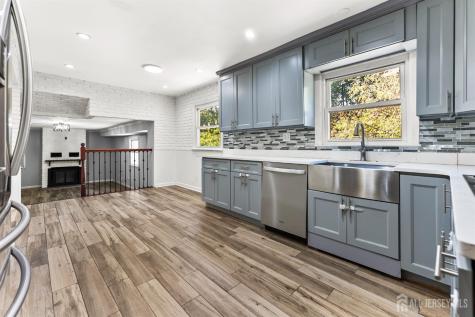 14 Mayling Court Edison NJ 08837