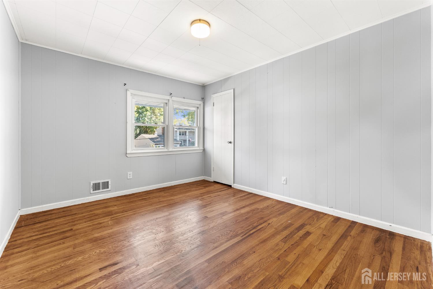 14 Mayling Court Edison NJ 08837
