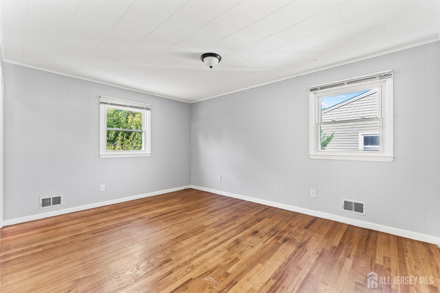 14 Mayling Court Edison NJ 08837