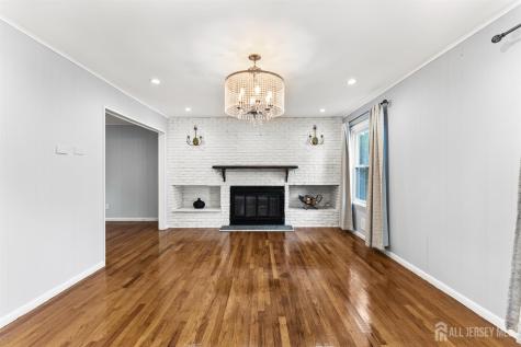 14 Mayling Court Edison NJ 08837
