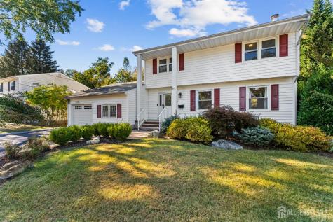 14 Mayling Court Edison NJ 08837