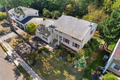 14 Mayling Court Edison NJ 08837