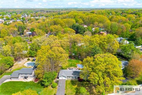 7 Michelle Street Monroe NJ 08831