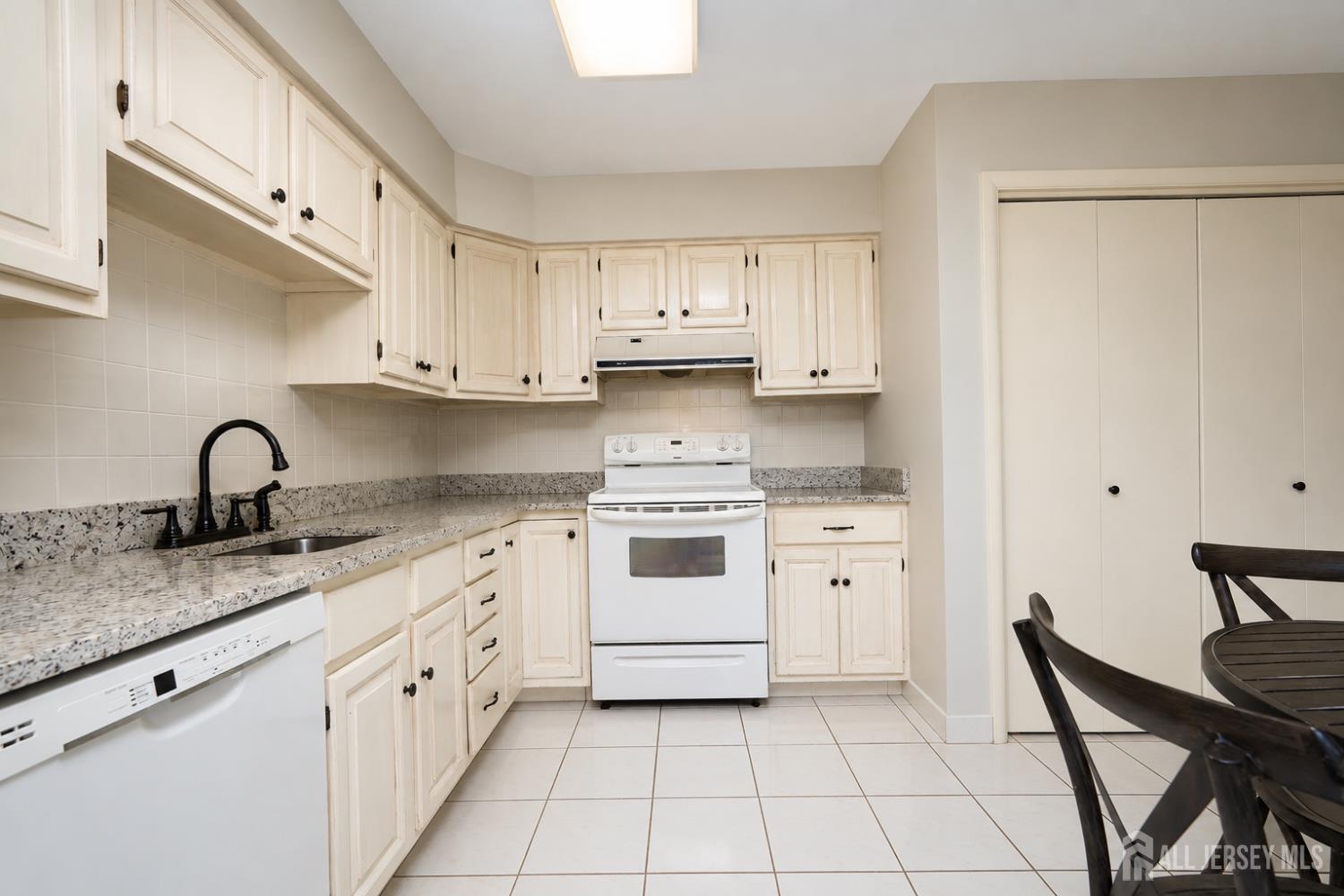 738-C Prospect Road Monroe NJ 08831