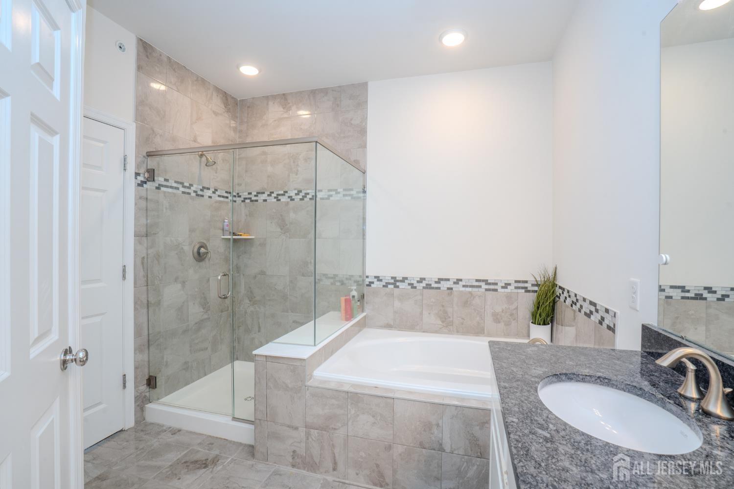 74 Bond Street North Brunswick NJ 08902